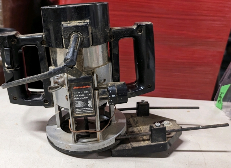 Black & Decker Router.