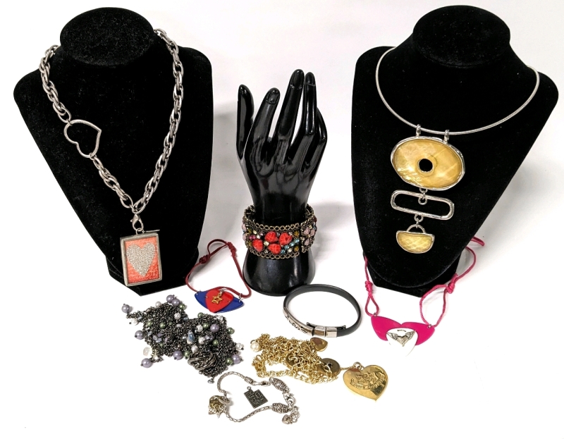 Assorted Modern Jewelry : Necklaces & Bracelets incl Juicy Couture & Jewel Kade