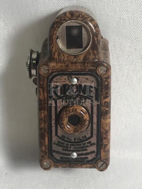 Subminiature Coronet Bakelite Camera
