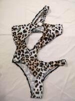 New Women's Swimsuit sz Medium Animal Print