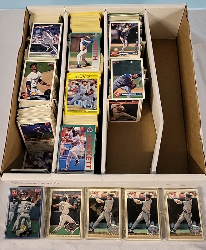 1300+ MLB Baseball Cards in Dealers Box