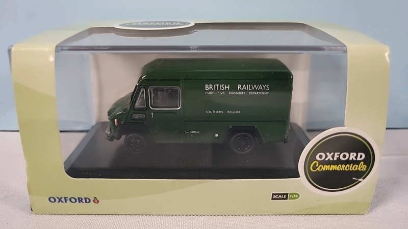 New Oxford Commercials 1:76 Scale Diecast Truck