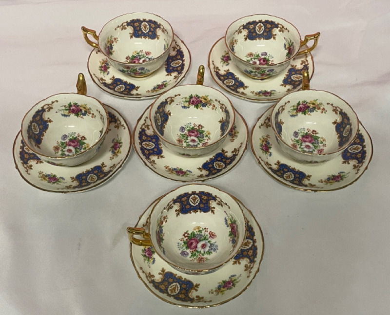 6 Regency Bone China teacups and saucers