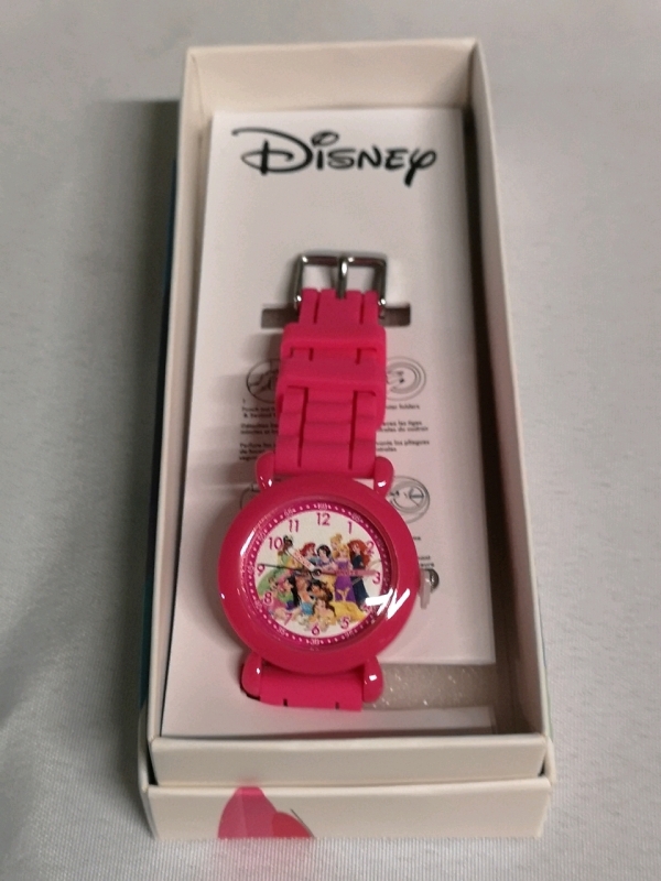 New DISNEY Princesses Kids' Plastic Time Teacher Analog Quartz Watch