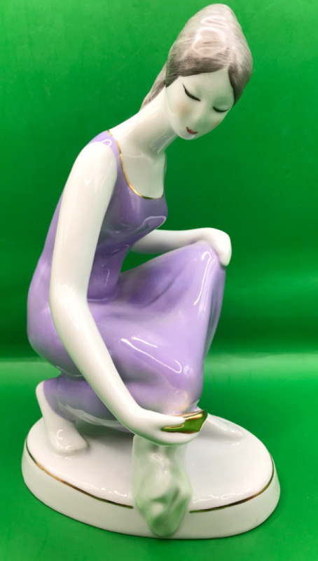 Hollohaza Hungary Hand Painted Figure of a Woman 8 inch tall