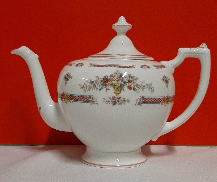 Vintage Coalport Montdore Teapot