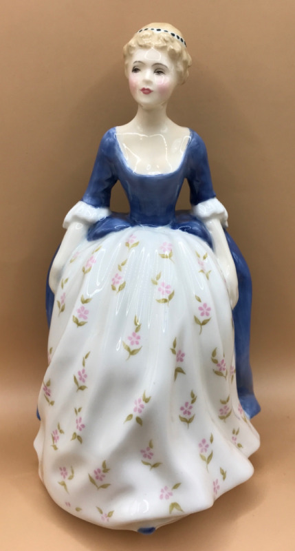 Royal Doulton England Alison HN 2336 by Peggy Davies Issued 1966-1992 7.5 inches tall