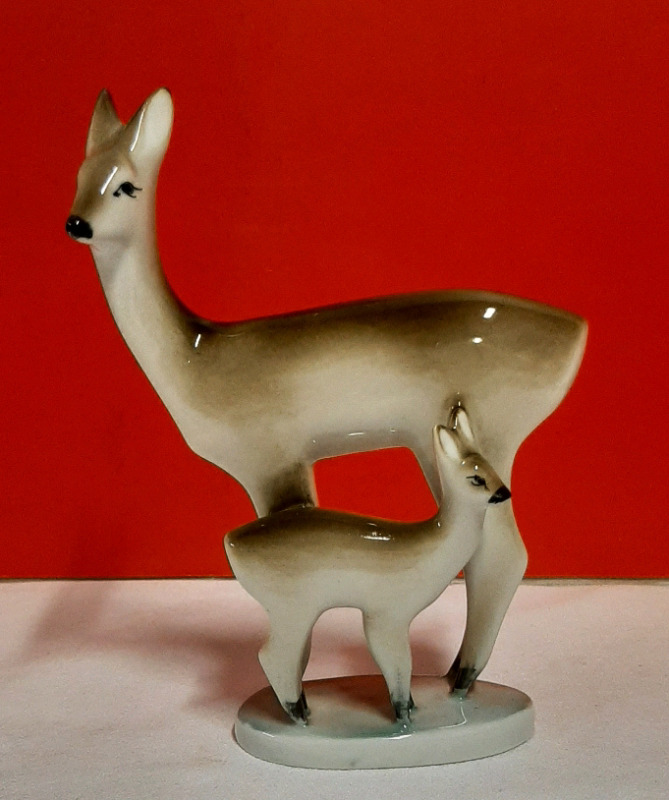 Vintage Zsolnay Pecs Deer Figurine