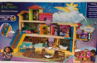 New Disney Encanto Magical Casa Madeigal Toy Set