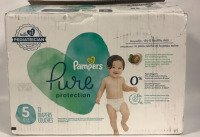 New Pampers Pure Protection 72 Diapers Size 5