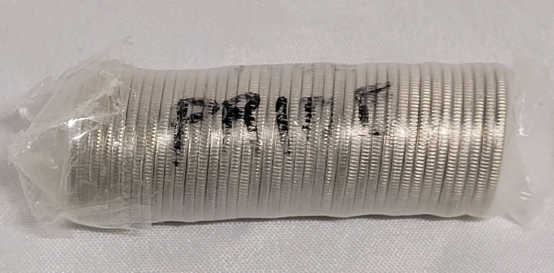 2000 Canadian Uncirculated 25-Cent Millennium Pride/January Quarter Roll , 40 Coins