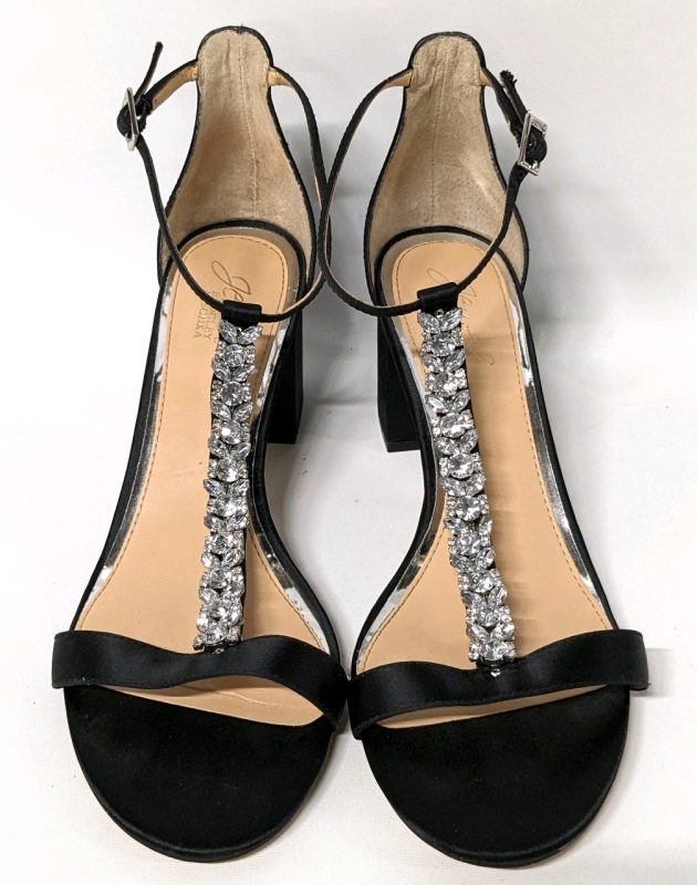 BADGLEY MISVHKA Jewel Heels Size 8.5"
