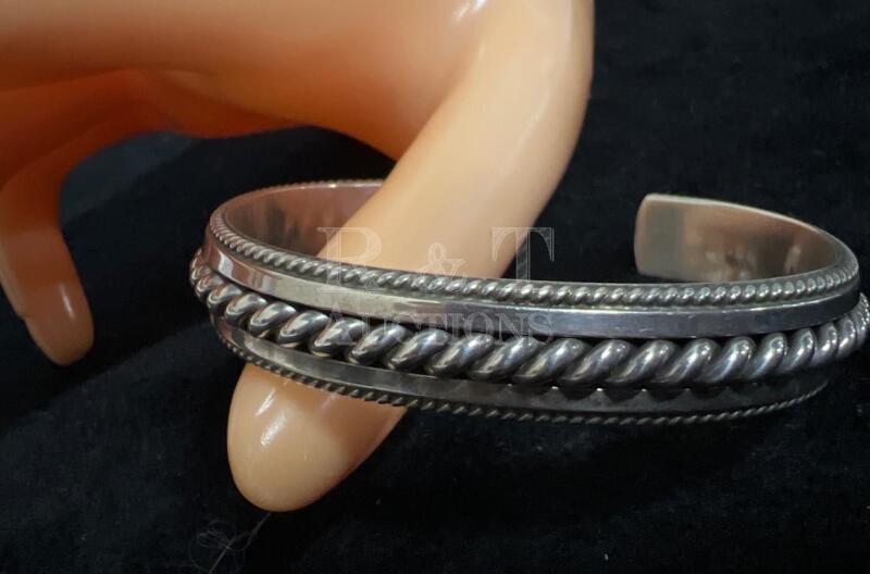 Tahe Navaho signed sterling silver cuff bracelet