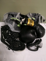 Everlast Boxing Gloves + Brute Men's Shoes sz 10.5