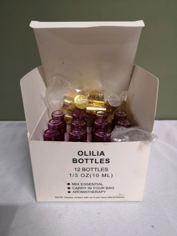 11 New Olilia Bottles 10 mL for Essential Oils