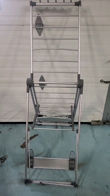 Aluminum Clothes Drying Rack - As Is