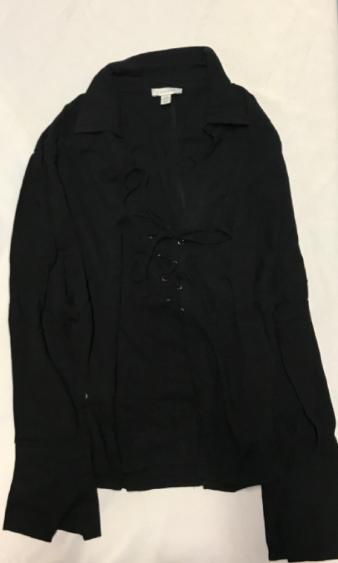 New Topshelf Black Top Size 12