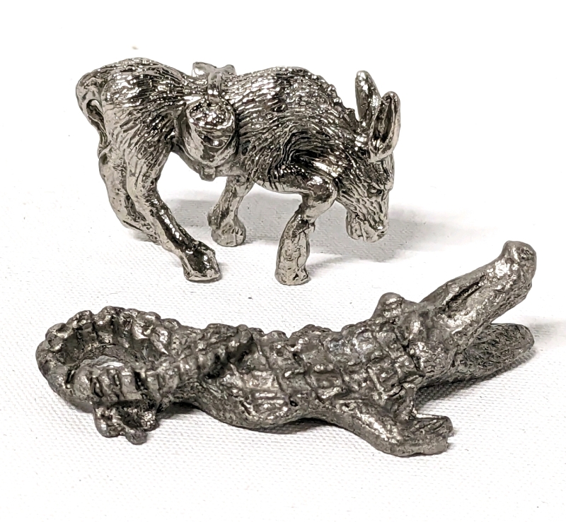 24 Vintage Cast Metal Miniatures : 12 Donkeys & 12 Alligators