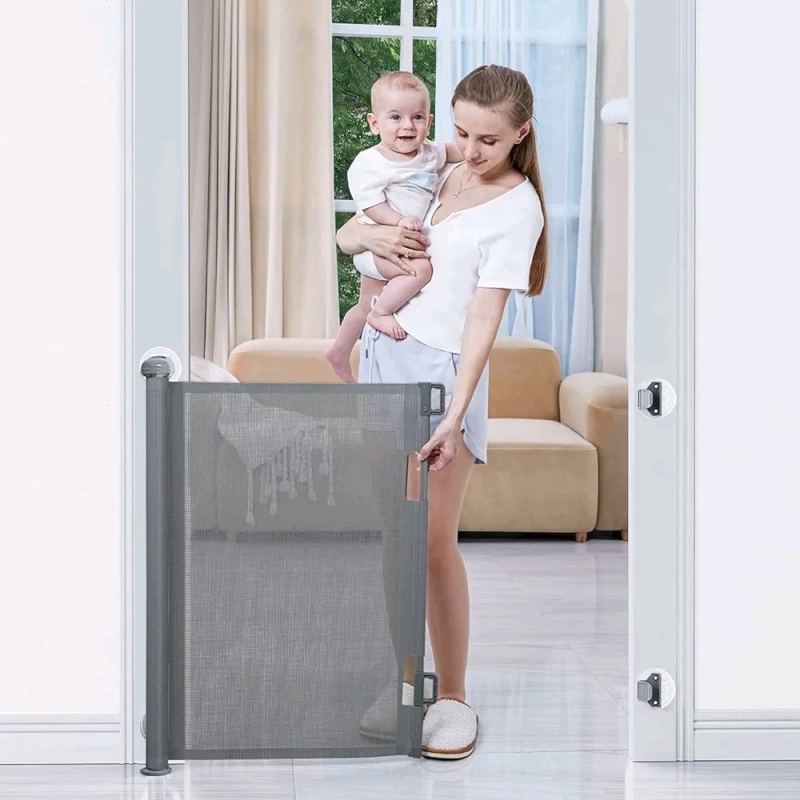 New Baby Bond Retractable Safety Gate for Ages 6 to 24 months - Grey