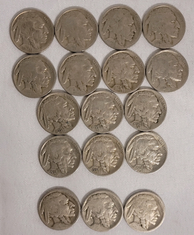 1921 - 1937 USA Indian Head / Buffalo Nickels . 17 Nickels in Various Condition