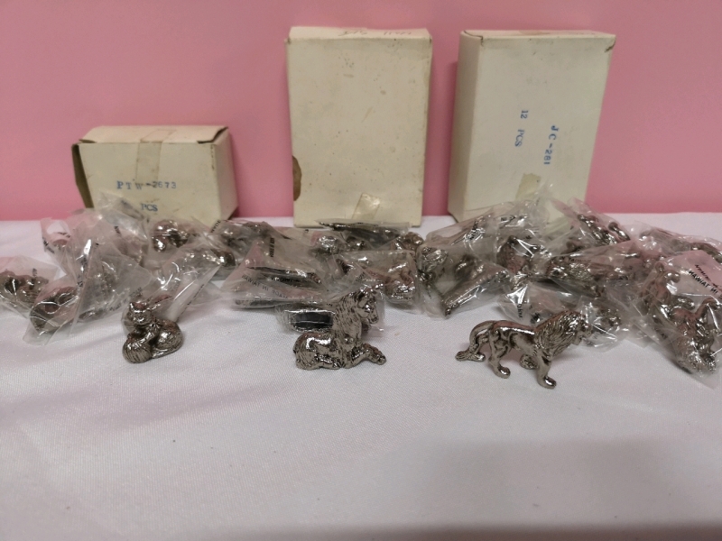 36 New Miniature Pewter Figures - Cats & Unicorns & Lions