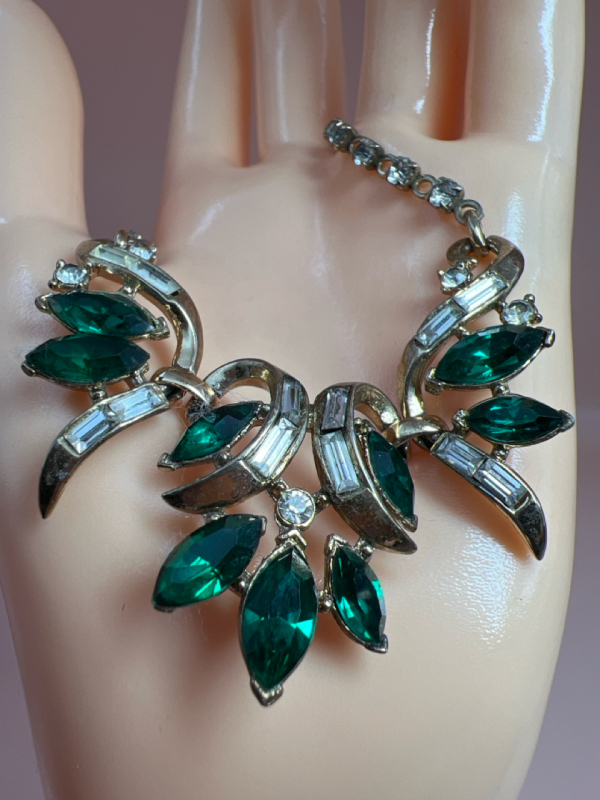 Crown TRIFARI Emerald Green & Clear Rhinestone Necklace