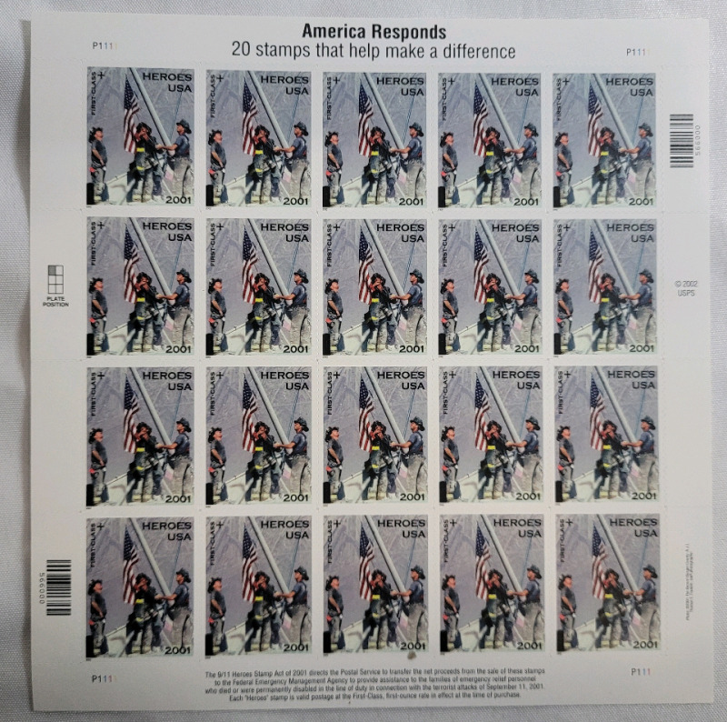 2001 US Postal ' America Responds : Heroes ' 34 Cent Postage Stamp Panel , 20 Stamps