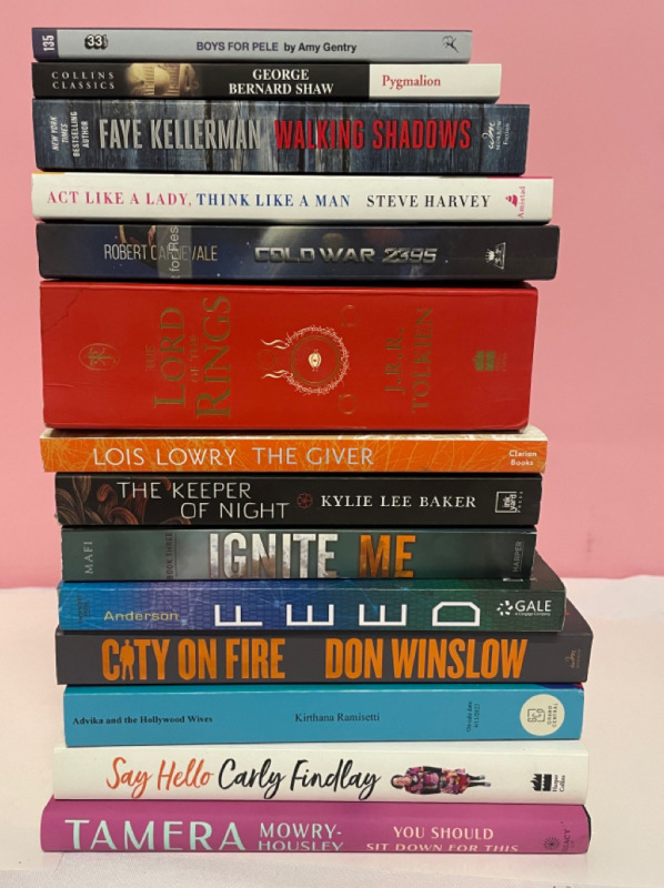 14 Assorted Soft and Hard Cover Novels Including Lord Of The Rings