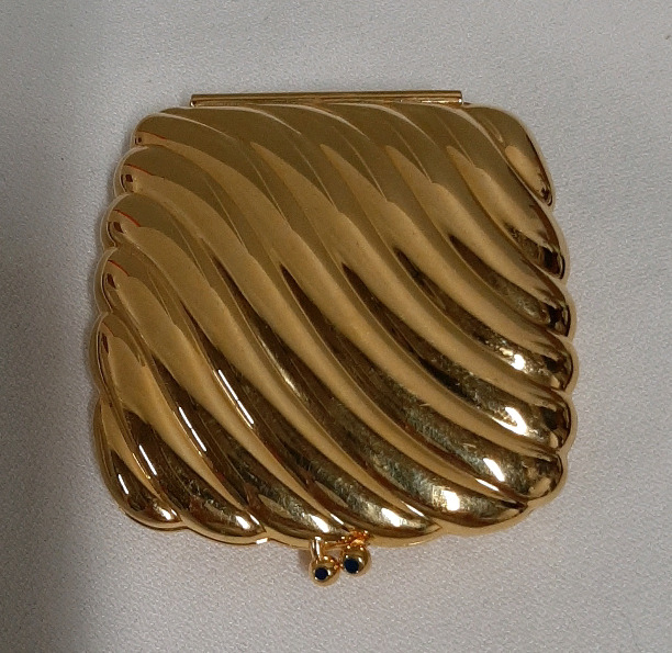 Vintage Estee Lauder Gold Tone Compact with Wave Design 3 x 3"