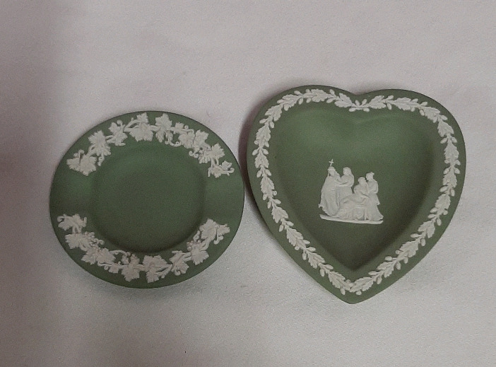 Vintage Wedgwood Jasperware Sage Ashtray and Heart Dish