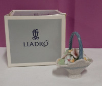 Vintage Lladro A Basket of Blossoms 3" With Original Box Sold as is Please see Photos