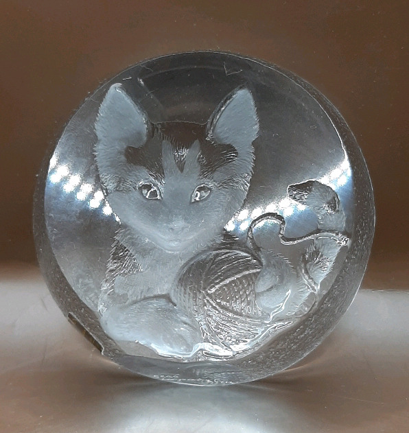 Vintage Mats Jonnason Crystal Sculpture of a Kitten with Yarn Signed