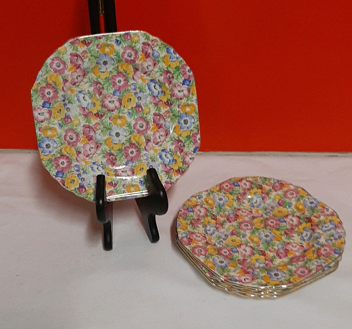 Vintage 5 Lord Nelson Anenome Chintz Plates 6.5"