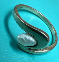 Sterling Miminalist Seed Pearl Ring
