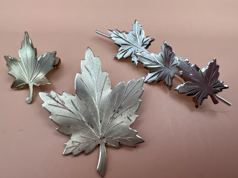 Sterling Mapleleaf Brooches & Pin Forstner +