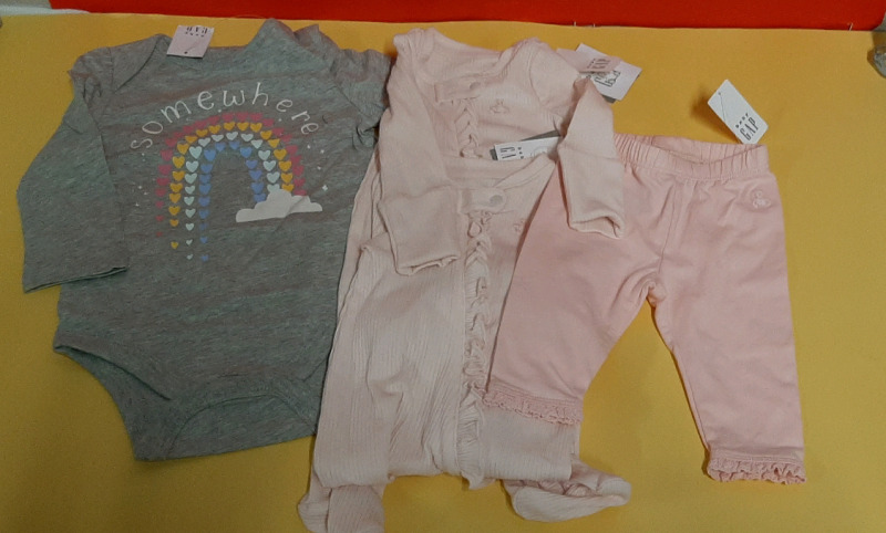 New 2 Pair of Sleepers 1 Onesie 1 Pair of Pants All from Baby Gap with Tags