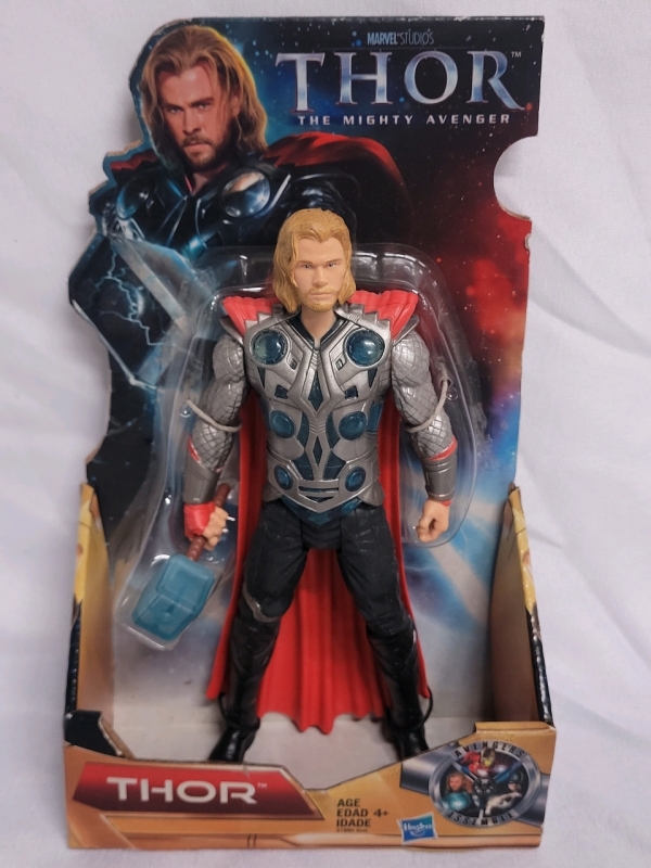 2010 THOR The Mighty Avenger 8" Action Figure in Original Package