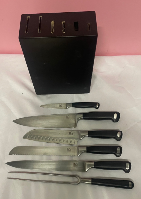 VIKING 6 piece set includes 5 knives and 1 forged carving fork