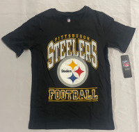 NEW NFL Team Apparel Steelers Football T-shirt size M 10/12