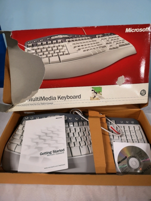 New Microsoft Multimedia Keyboard