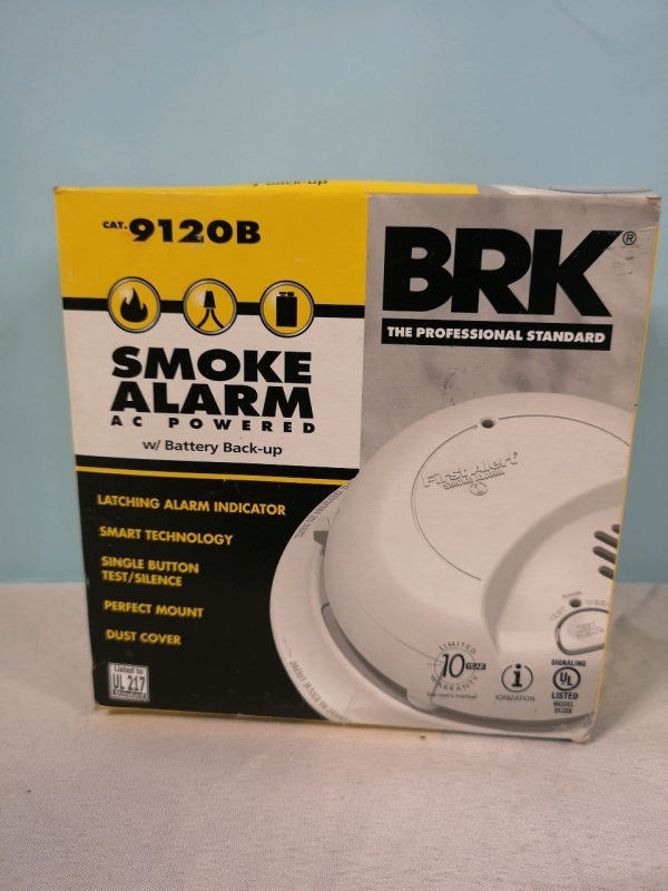 New BRK Smoke Alarm AC Powered with Battery Back-up