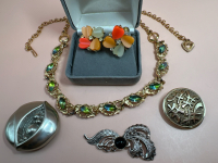 Vintage Lisner Thermoset Rhinestone Earrings Scarf Clips Necklace