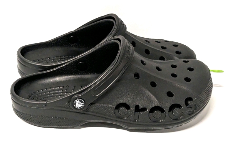 New CROCS Classic Clogs ( Size M10 / W12 )