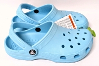 New CROCS Kids Classic Clogs (Size J4) Arctic