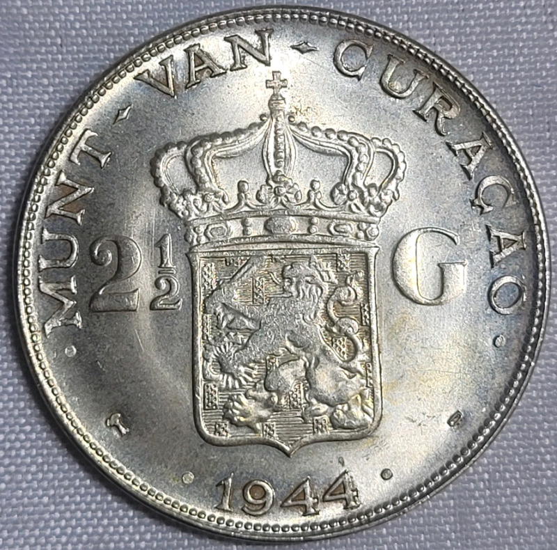 1944D Netherlands Silver Curacao 2-1/2 Gulden Coin