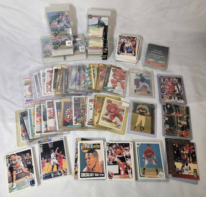 Sports Trading Card Lot : Basketball , Hockey , Baseball & Baseball Draft Picks