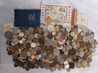 6lbs+ World Coin & Token Lot . Too many countries to list