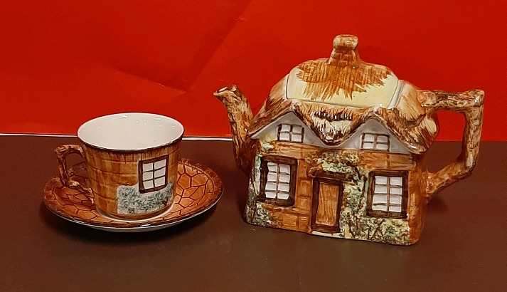 Vintage Cottage Ware Tea Cup Ye Olde Cottage Cottage Ware Teapot
