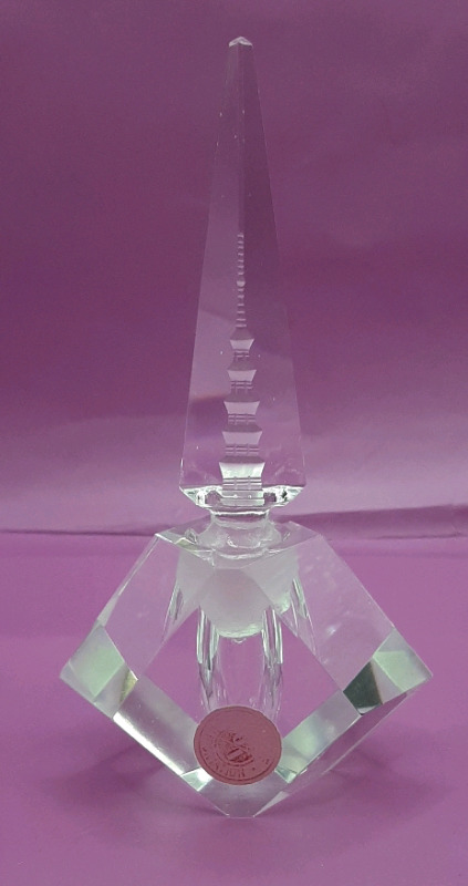 Vintage Crystal Scent Bottle with Pagoda 5.25"