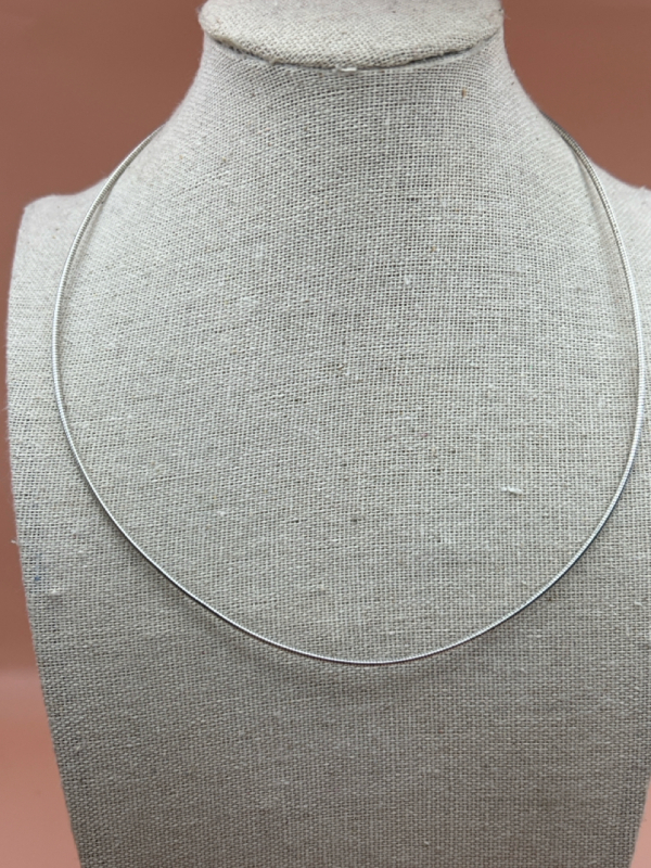 925 Sterling Silver Flexible Hard Wire Necklace